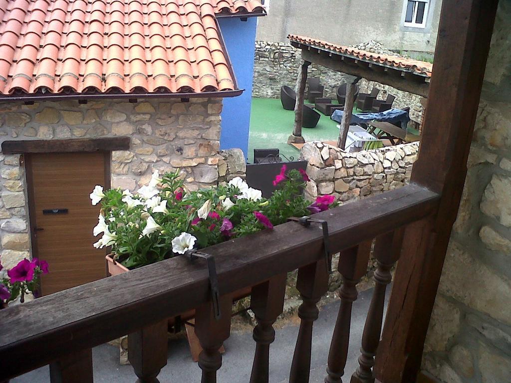El Cabanon De Pimiango Guest House Luaran gambar
