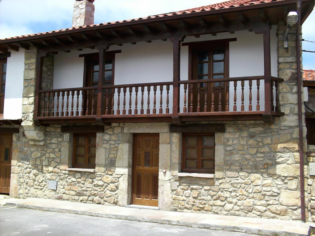 El Cabanon De Pimiango Guest House Luaran gambar