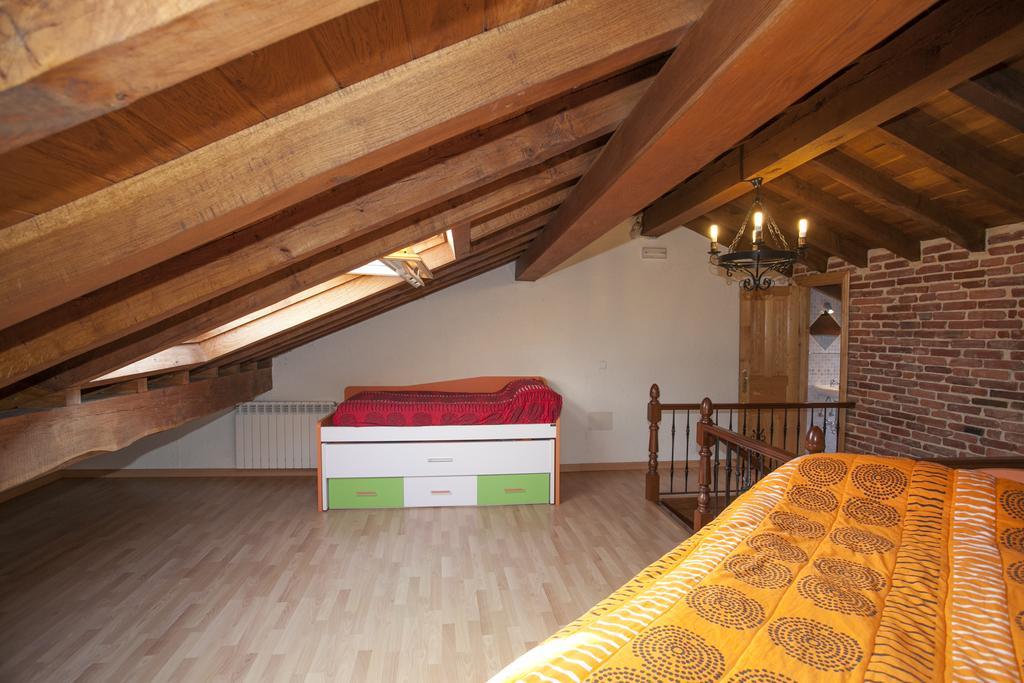 El Cabanon De Pimiango Guest House Bilik gambar