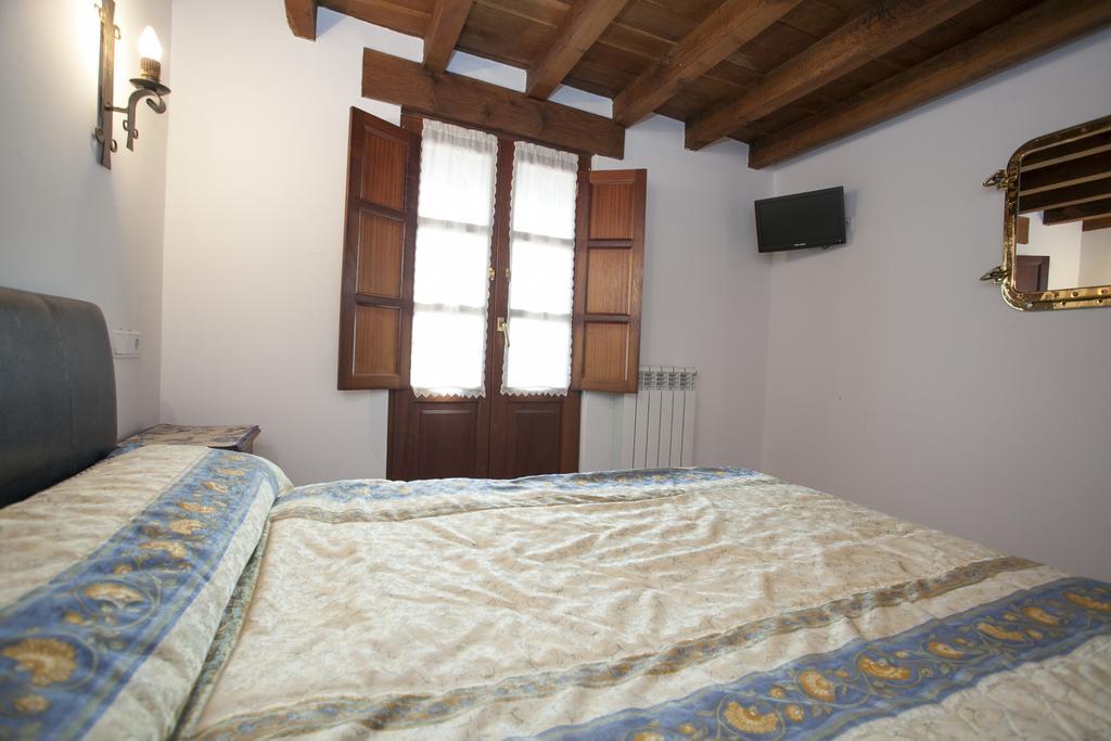 El Cabanon De Pimiango Guest House Bilik gambar