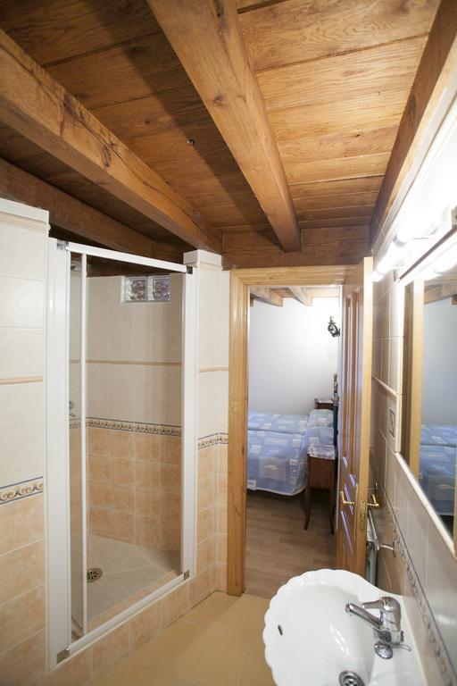 El Cabanon De Pimiango Guest House Bilik gambar