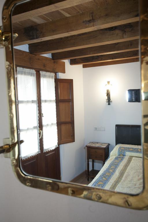 El Cabanon De Pimiango Guest House Bilik gambar