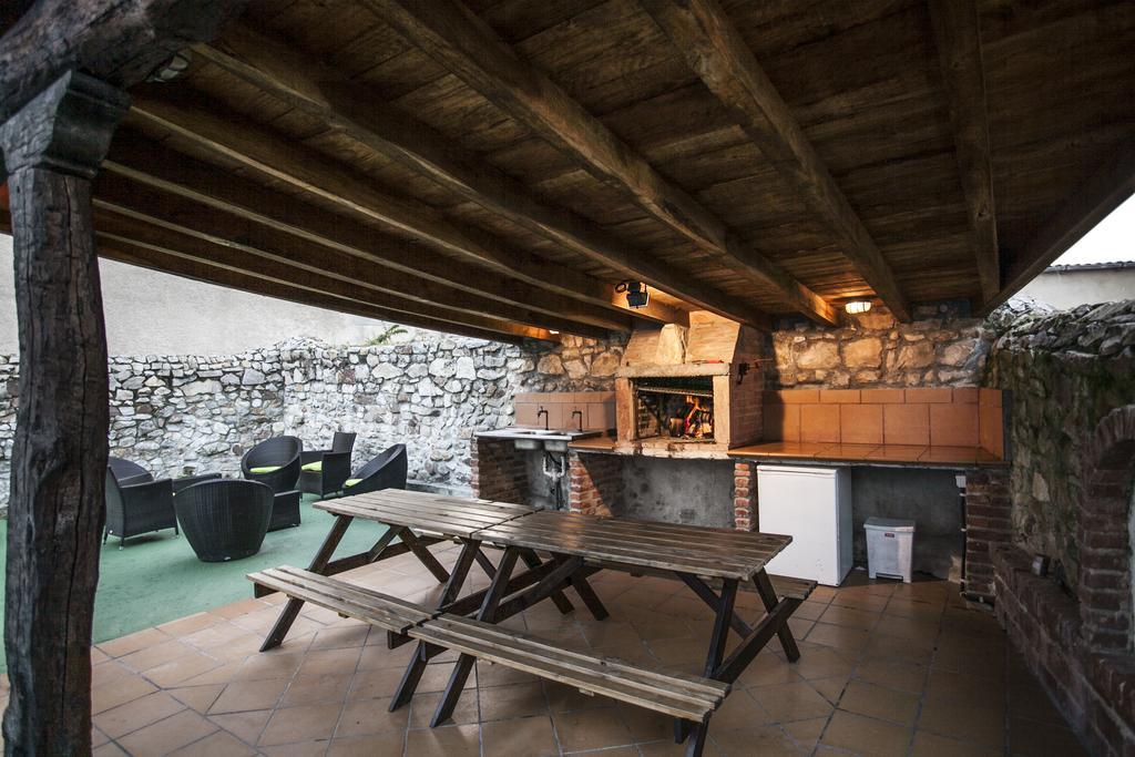 El Cabanon De Pimiango Guest House Luaran gambar
