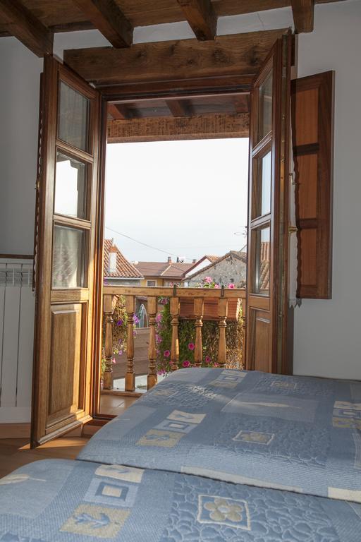 El Cabanon De Pimiango Guest House Bilik gambar