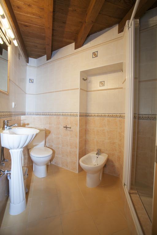 El Cabanon De Pimiango Guest House Bilik gambar