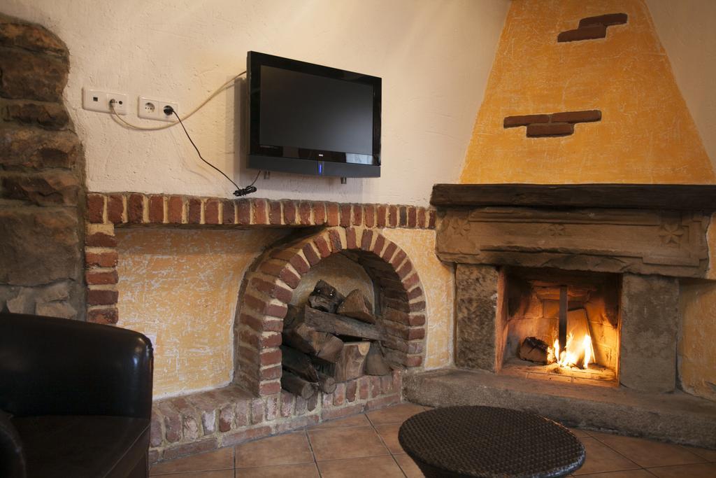 El Cabanon De Pimiango Guest House Bilik gambar