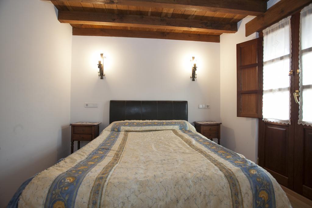 El Cabanon De Pimiango Guest House Bilik gambar