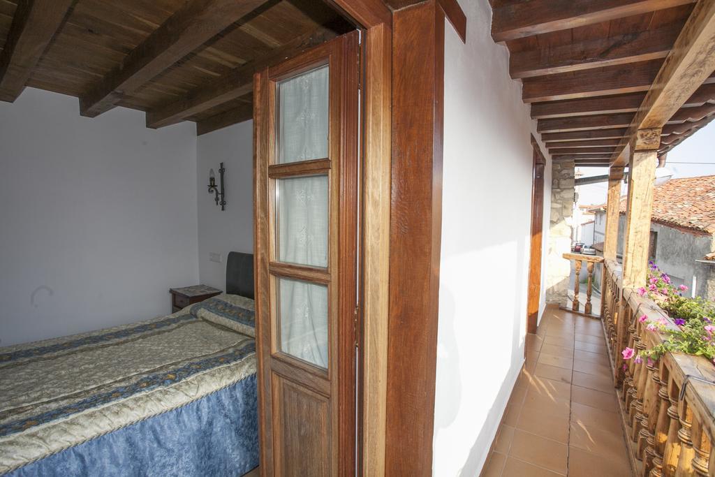 El Cabanon De Pimiango Guest House Bilik gambar